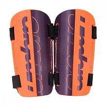 Щитки футбольные Umbro Veloce Guard W/Det Sock